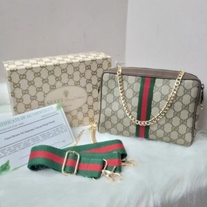 100% Authentic Gucci vintage web sherry line Bag